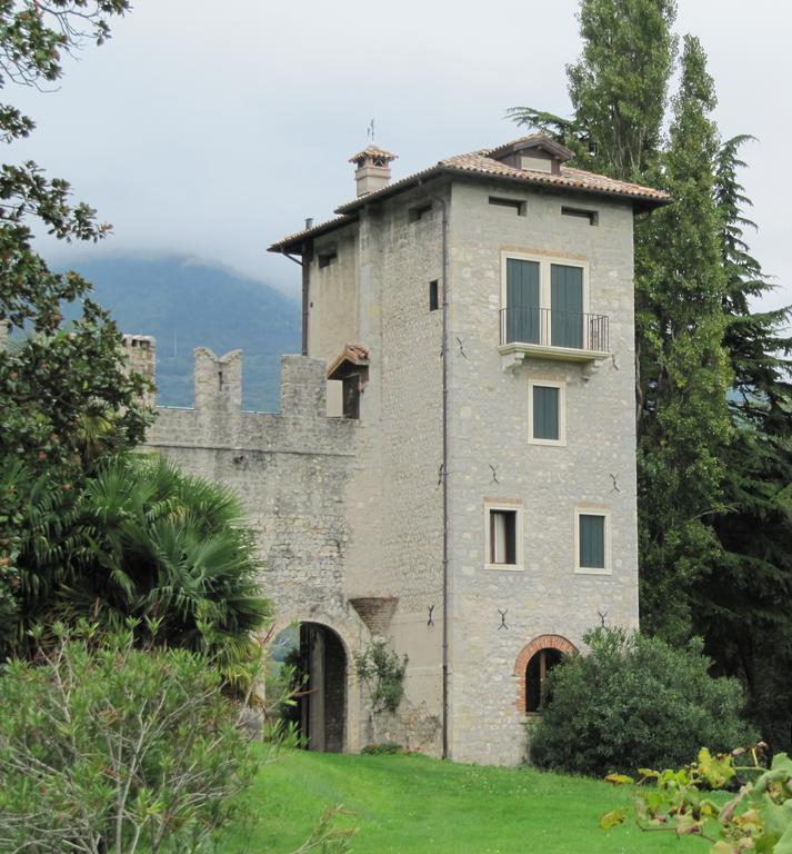 Castrum Di Serravalle Vittorio Veneto Exterior photo